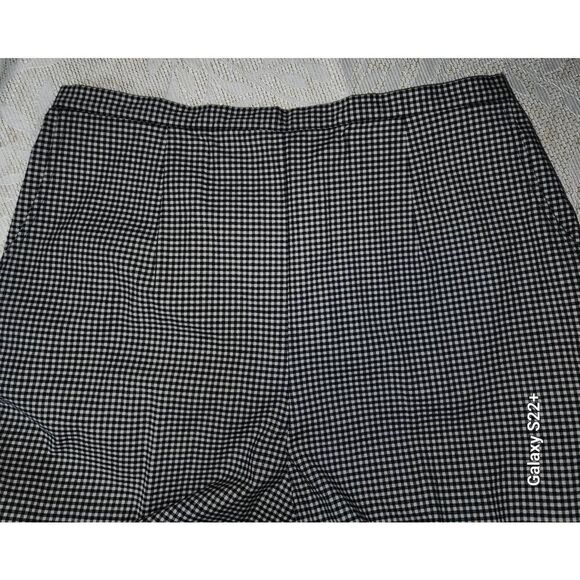 P22  Koret dress slacks, black and white check - Picture 2 of 11